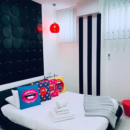 Puerto Principe Loft דירה *